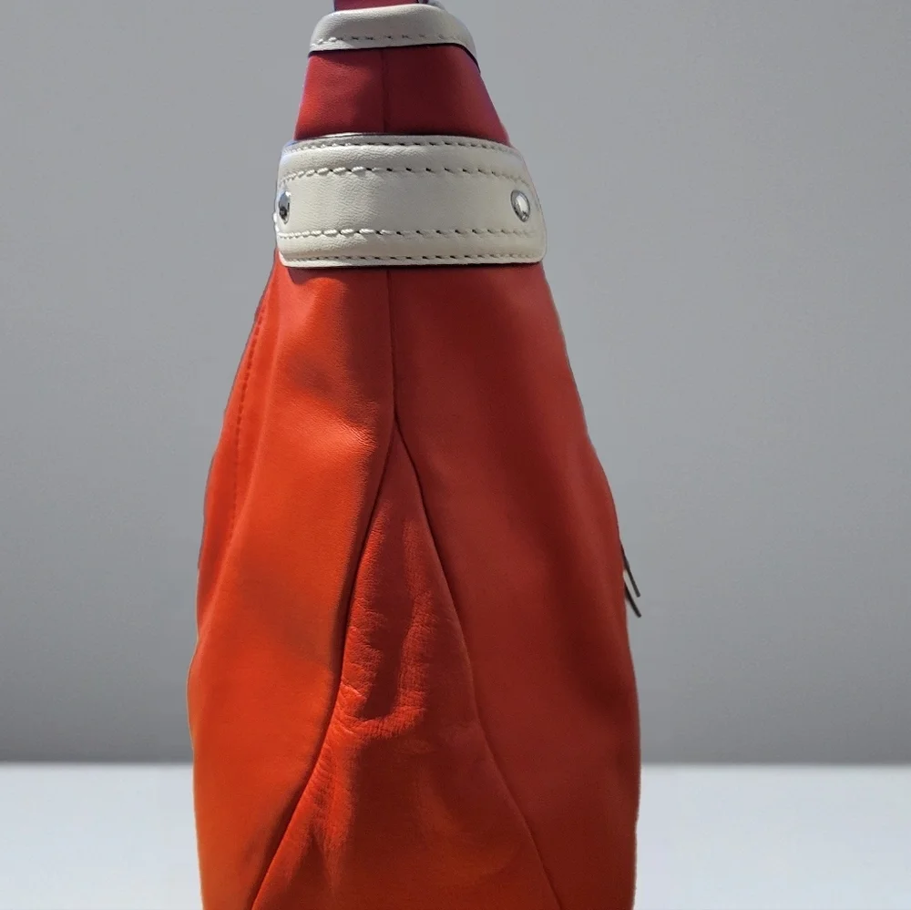 Coach Daisy Spectator Leather Convertible Hobo Bag.